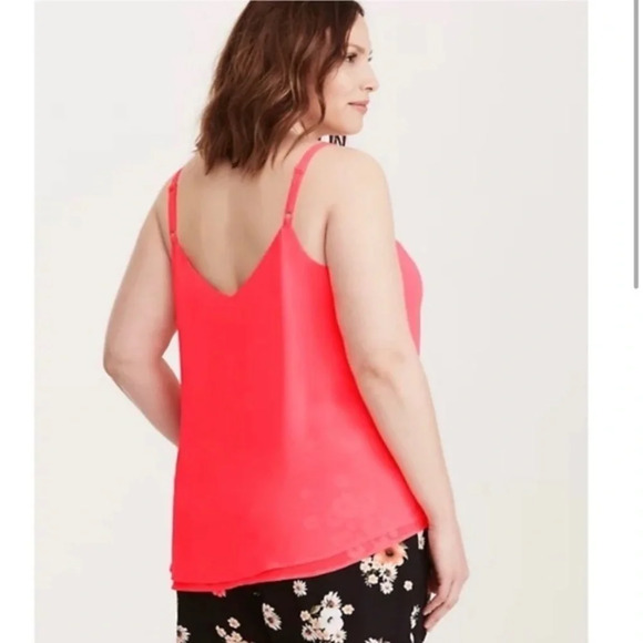 3/$22🩶 FLAW Torrid Womens Top Cami Neon Coral Chiffon Plus Size 1 1X - Picture 4 of 10